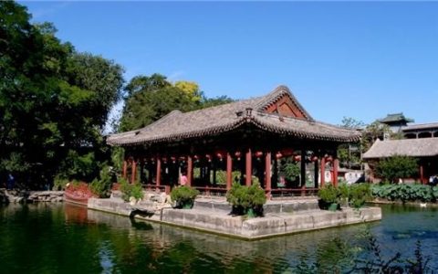 探秘浙江台州金沙潮音禅寺：一脉相传的佛教圣地