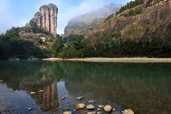 武夷山市东湖水利风景区：自然风光与人文胜迹的绝美交融