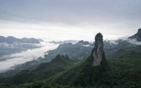 韩国釜山的广安里海水浴场：海边天堂，你的夏日度假首选！