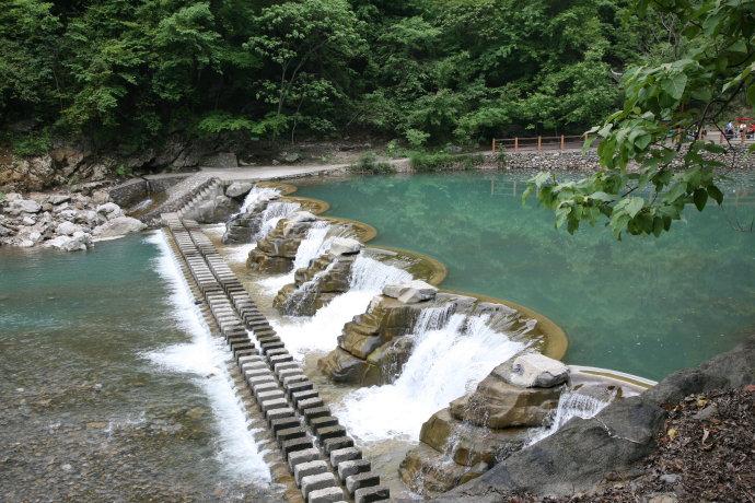 掌布河峡谷风景区：大自然鬼斧神工，人间仙境