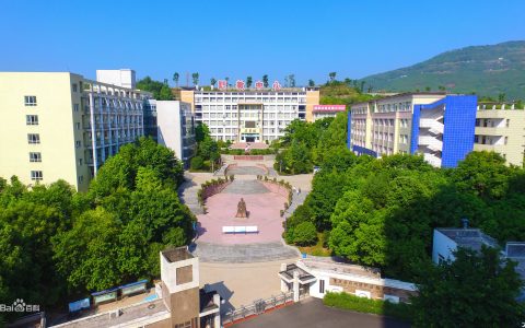 银川伊斯兰教经学院：传承与发扬伊斯兰文化的圣地