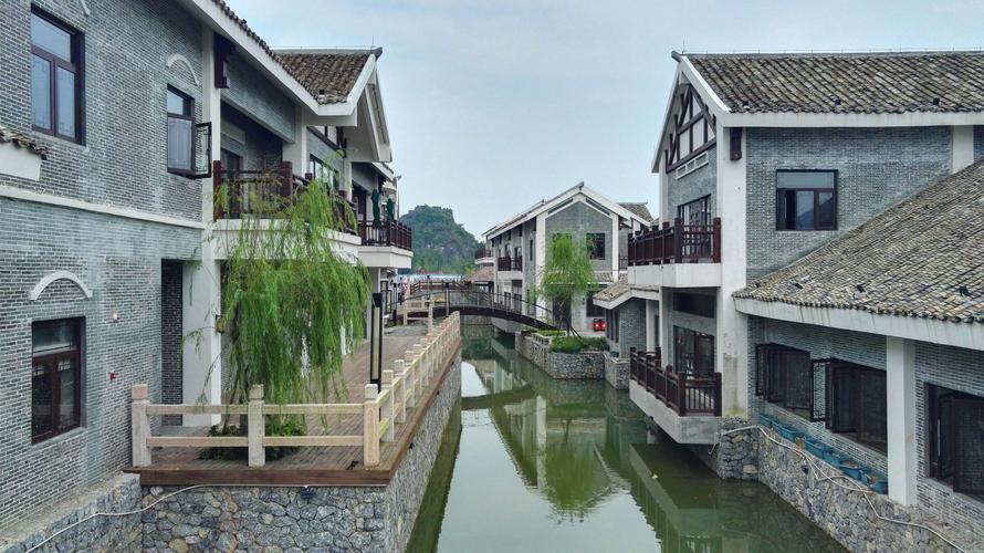 台湾风情小镇：海南国际旅游岛的文化新地标