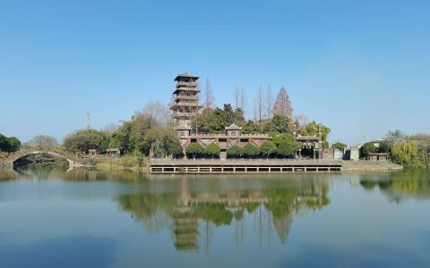 何氏宗祠：澳门的家族祭祀场所与文化象征