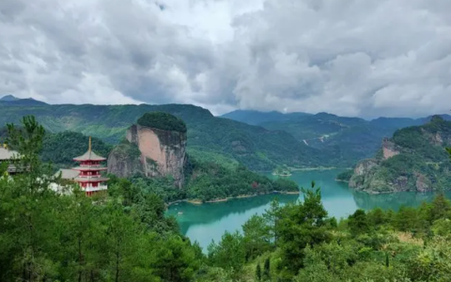 探索福建的秘境：鸳鸯湖与九仙山